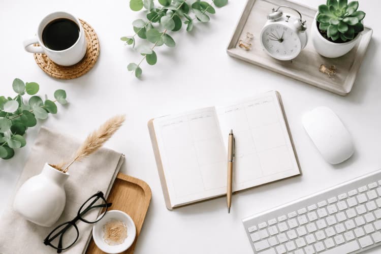 Minimalist Lifestyle Trends That Improve Productivity