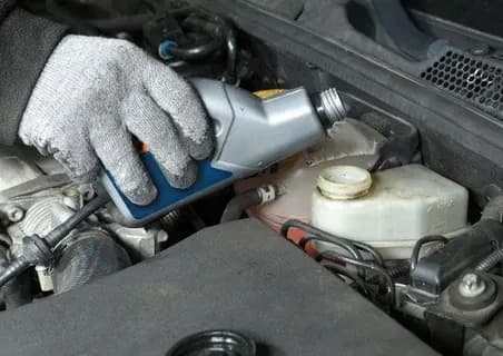 Why Is Brake Fluid Change Service Important? A Complete Guide for Dubai Drivers