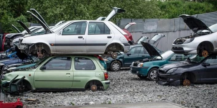 How Scrap Cars Are Assessed Before Being Sold