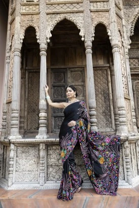 Complete Guide to Finding Elegant Handcrafted Chikankari Sarees